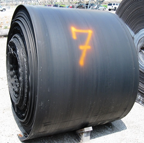 Fabric Conveyor Belt (41.5 Inches X 670 Feet) Roll No. 7